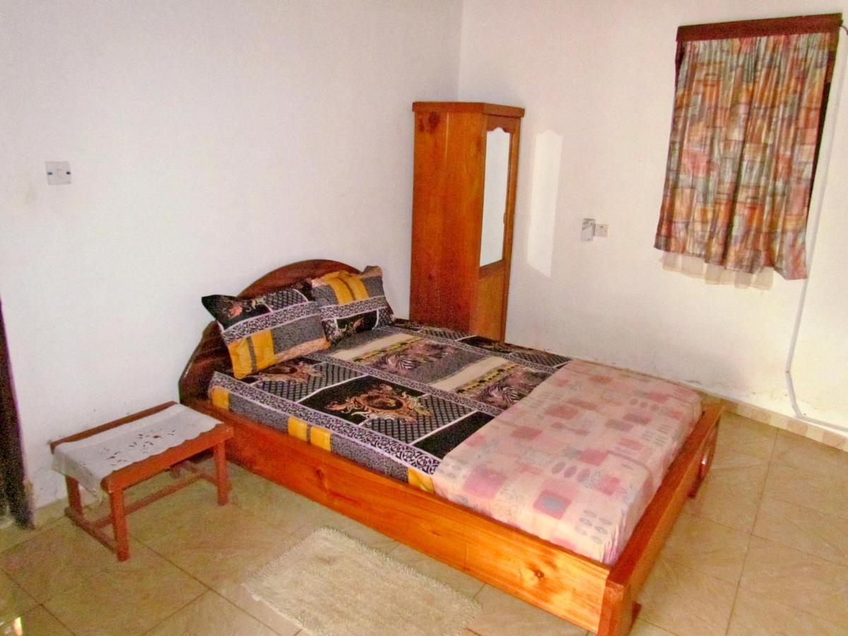 Comfort Beach Resort Biriwa Luaran gambar