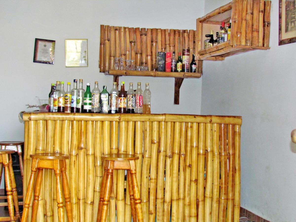 Comfort Beach Resort Biriwa Luaran gambar