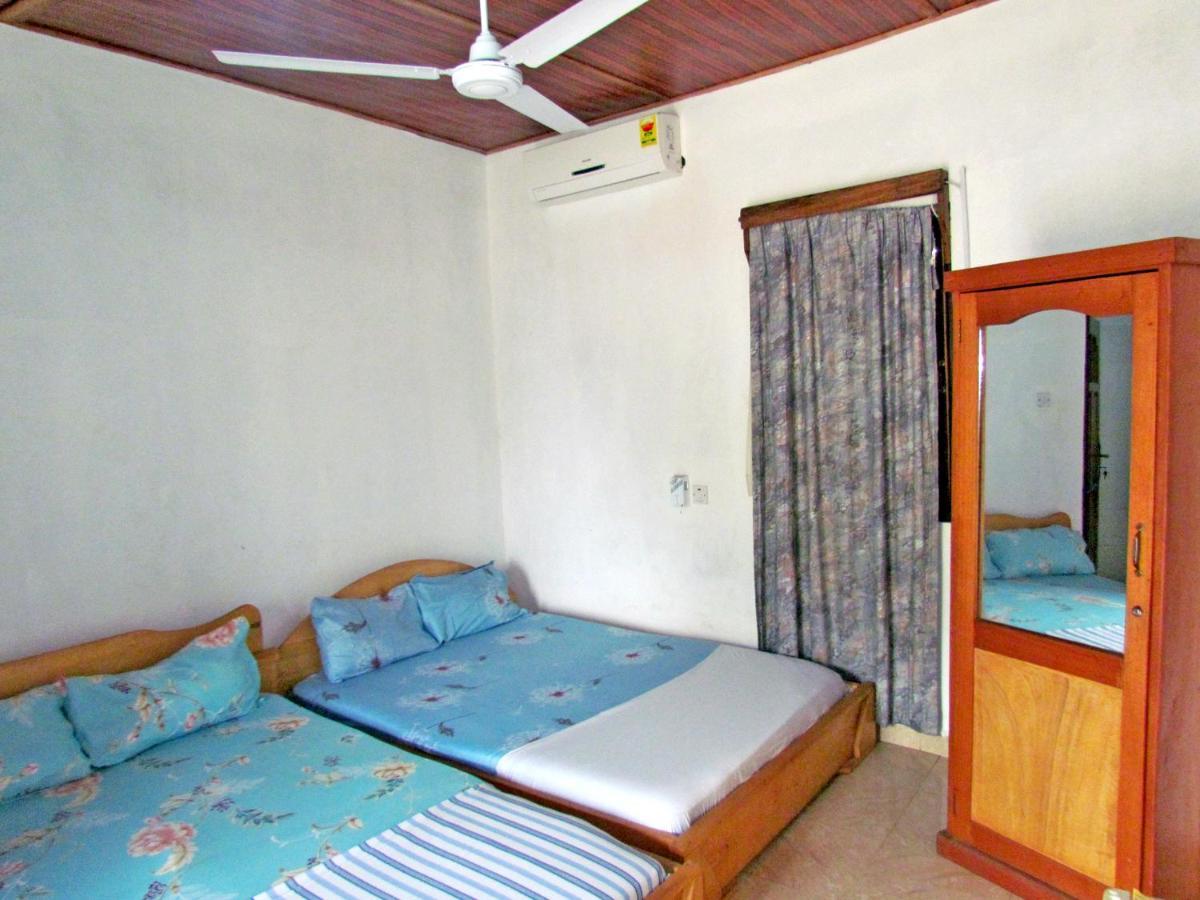 Comfort Beach Resort Biriwa Luaran gambar